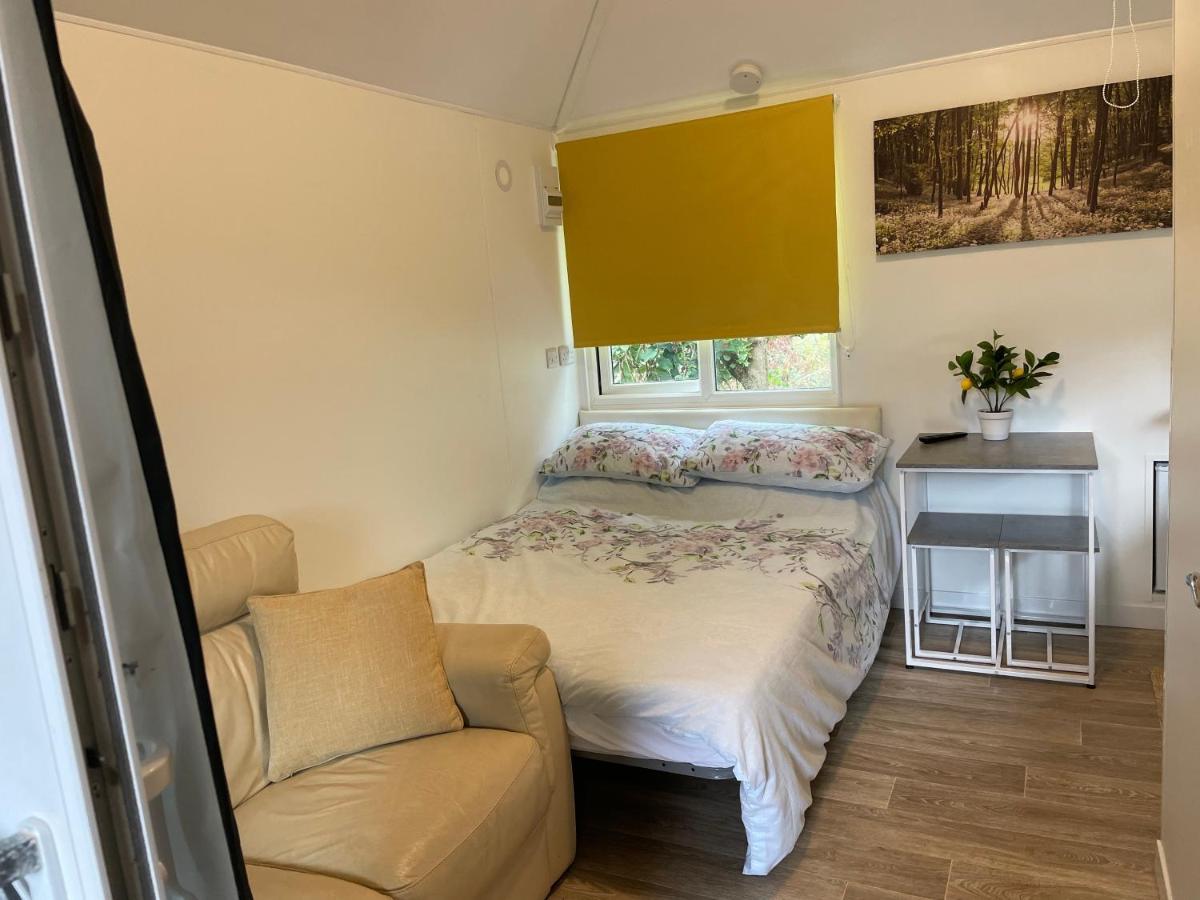 The Little Nest Beach Sole Use Accommodation Near To Bath Wick  Екстер'єр фото